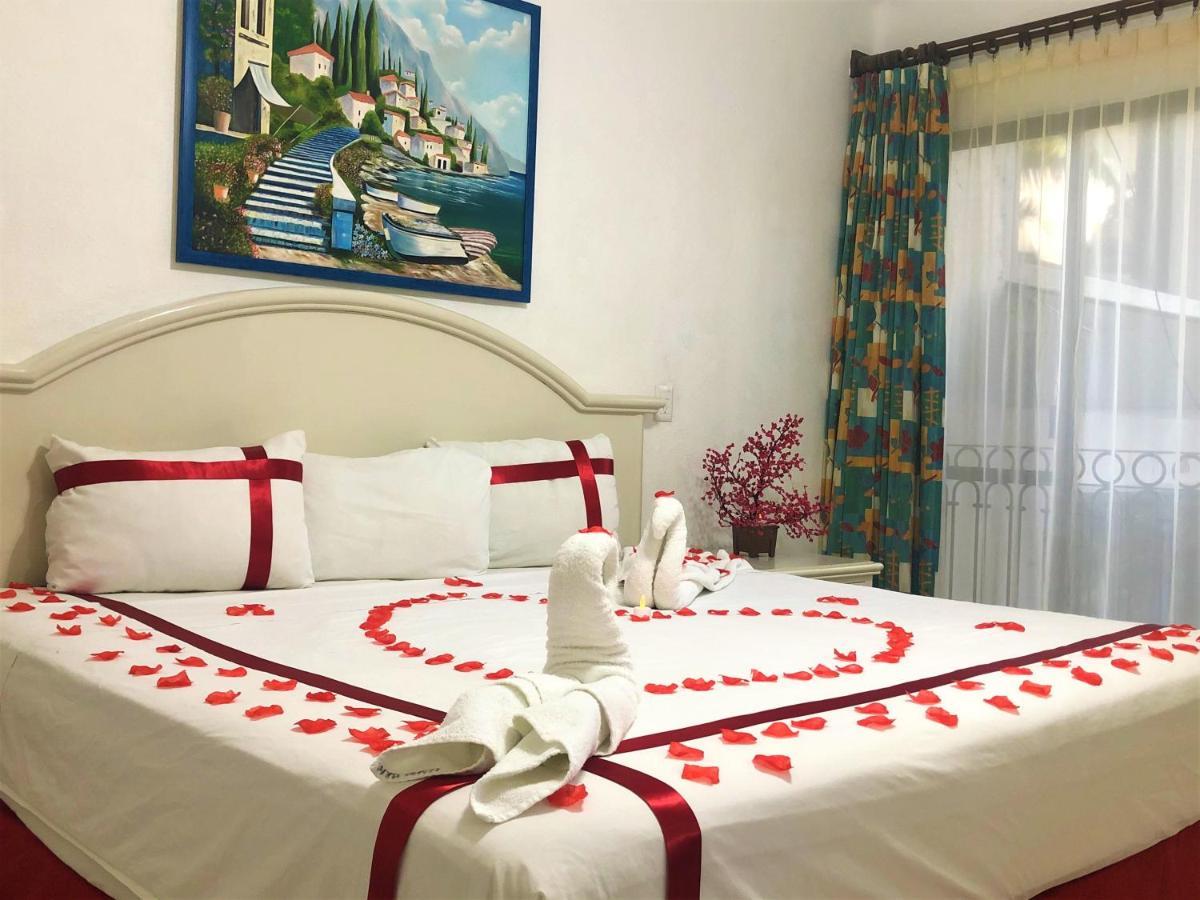 Hotel Costa Brava Manzanillo Buitenkant foto