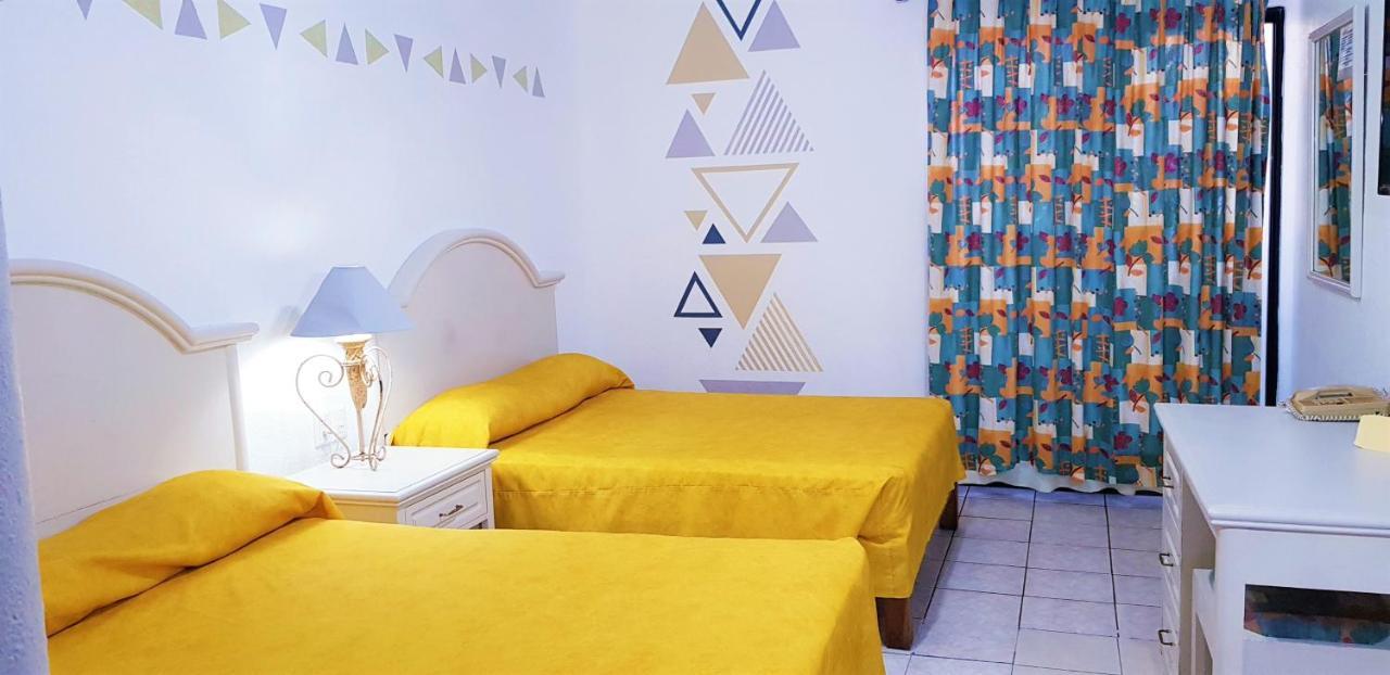 Hotel Costa Brava Manzanillo Buitenkant foto