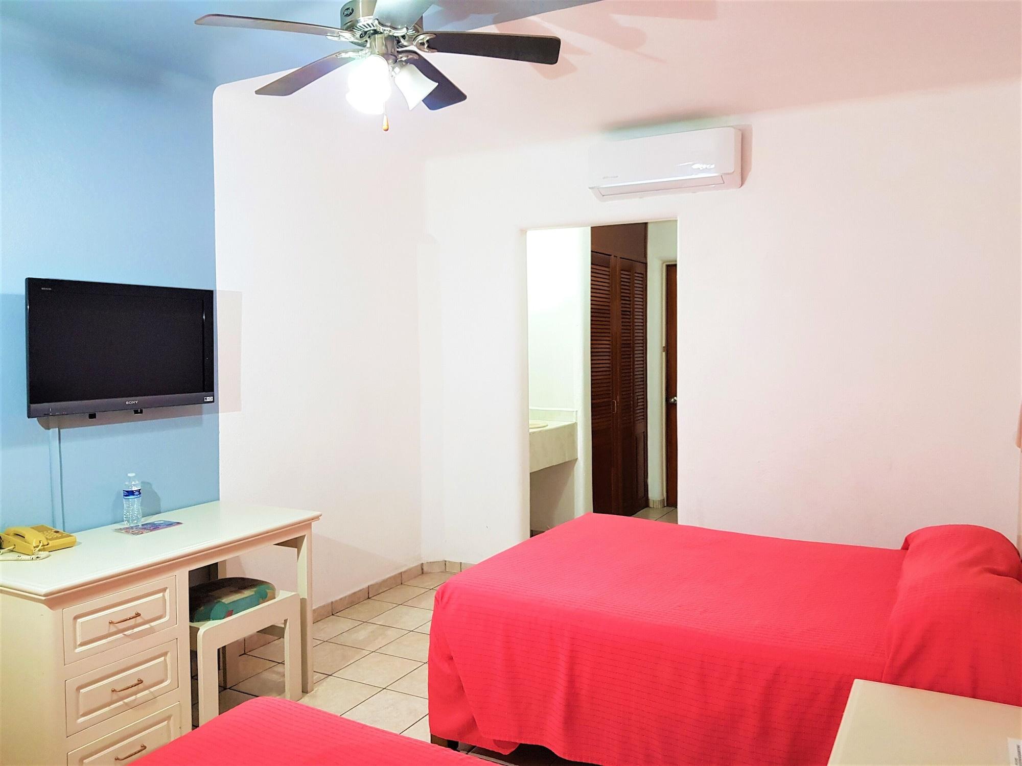 Hotel Costa Brava Manzanillo Buitenkant foto